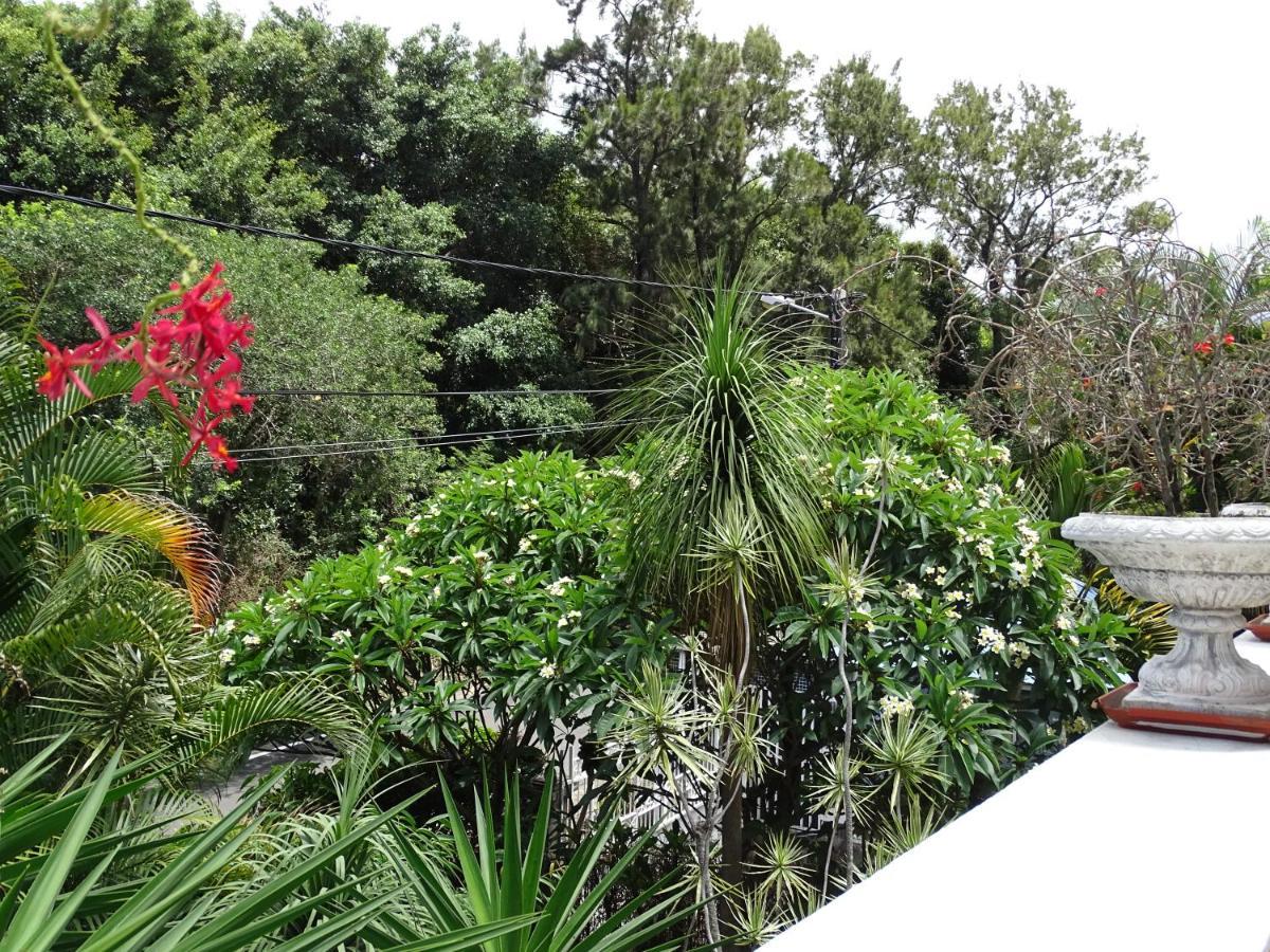 Hotel Residence Le Phoenix Saint Pierre Ngoại thất bức ảnh