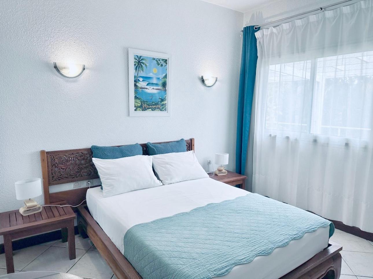 Hotel Residence Le Phoenix Saint Pierre Ngoại thất bức ảnh