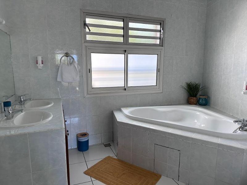 Hotel Residence Le Phoenix Saint Pierre Ngoại thất bức ảnh