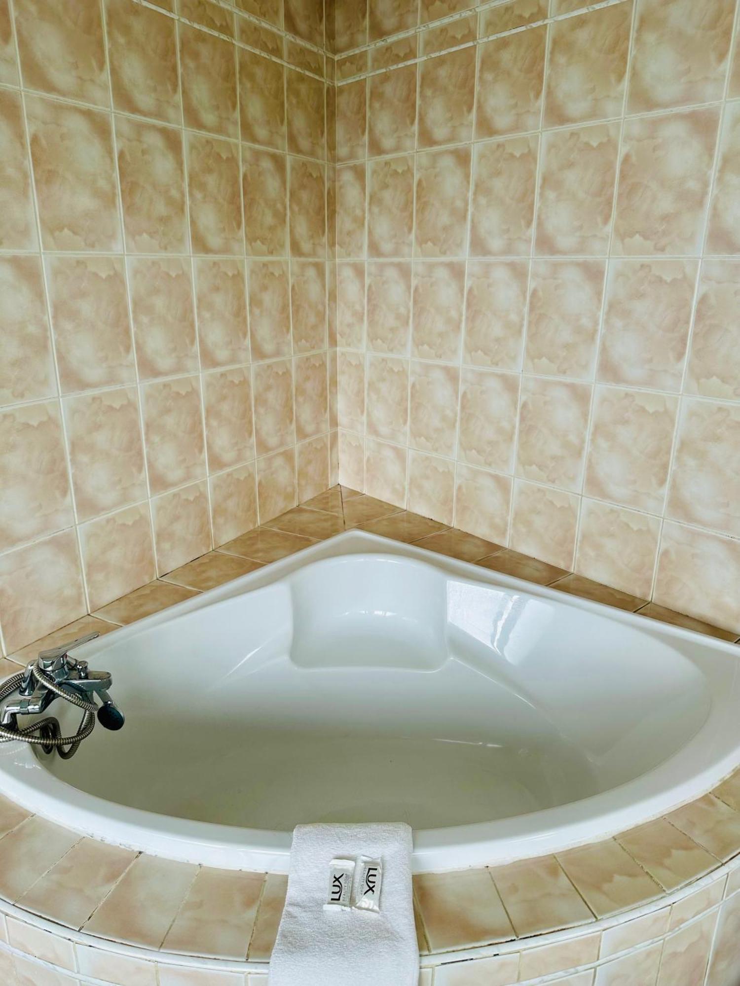 Hotel Residence Le Phoenix Saint Pierre Ngoại thất bức ảnh
