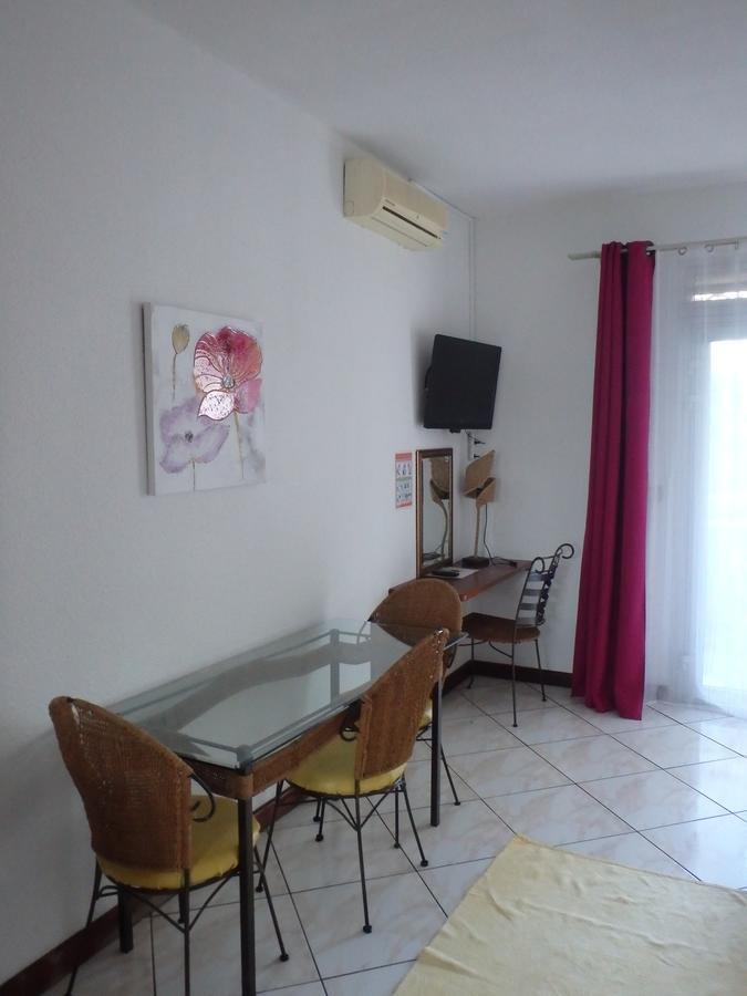 Hotel Residence Le Phoenix Saint Pierre Ngoại thất bức ảnh
